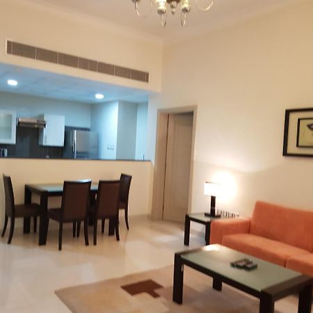 Almoayyed Suites Manama Extérieur photo