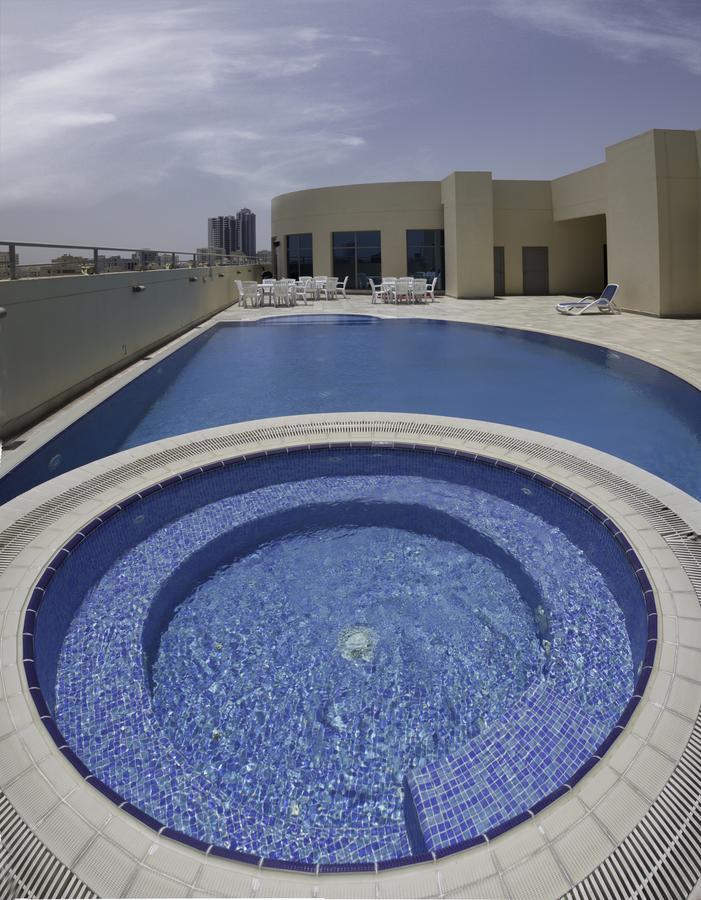 Almoayyed Suites Manama Extérieur photo